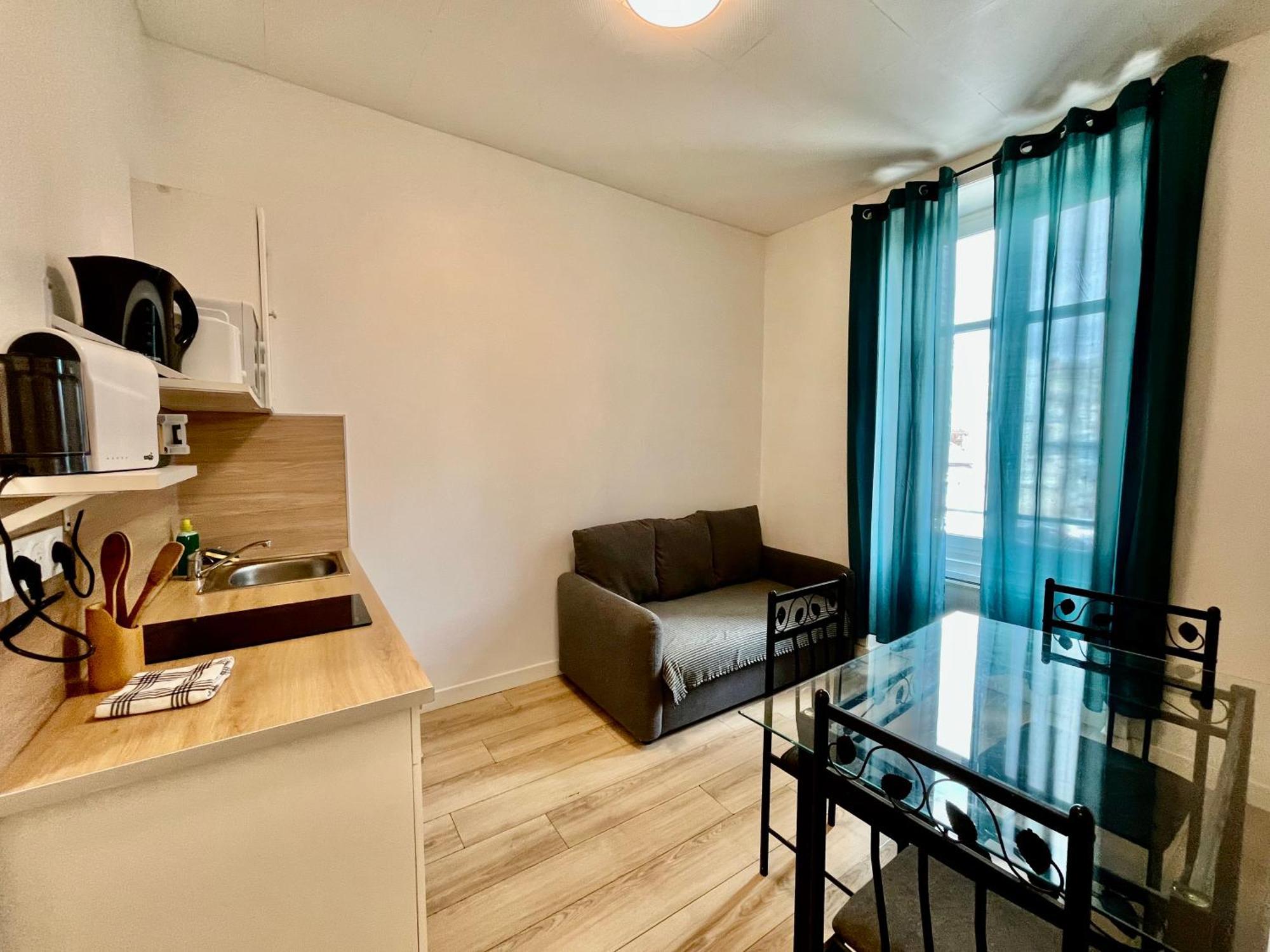 Appartement T2 Place Carnot -Dabnb Limoges Kültér fotó