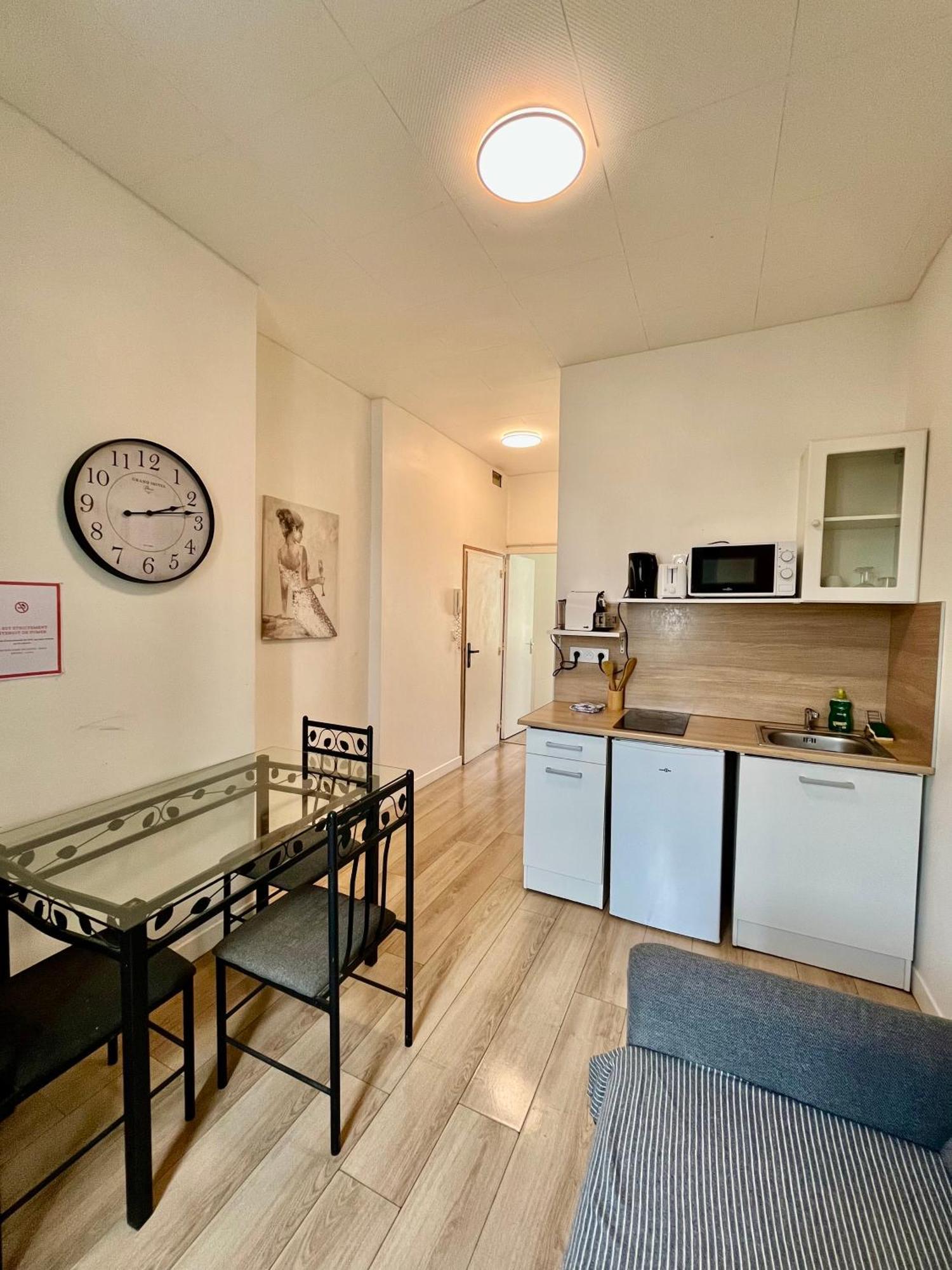 Appartement T2 Place Carnot -Dabnb Limoges Kültér fotó